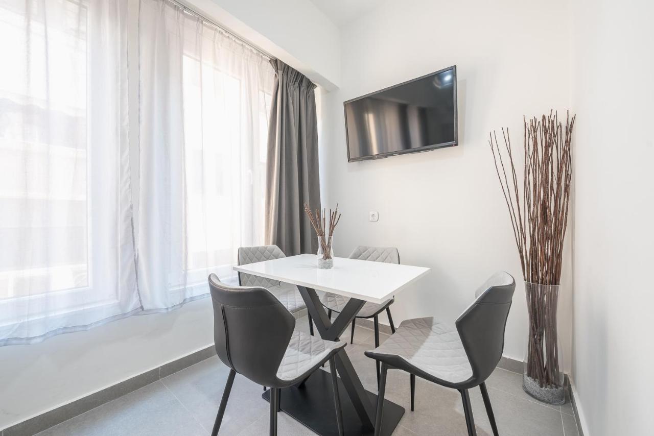Iguana Gold Luxury Suites 2 Αθήνα Εξωτερικό φωτογραφία